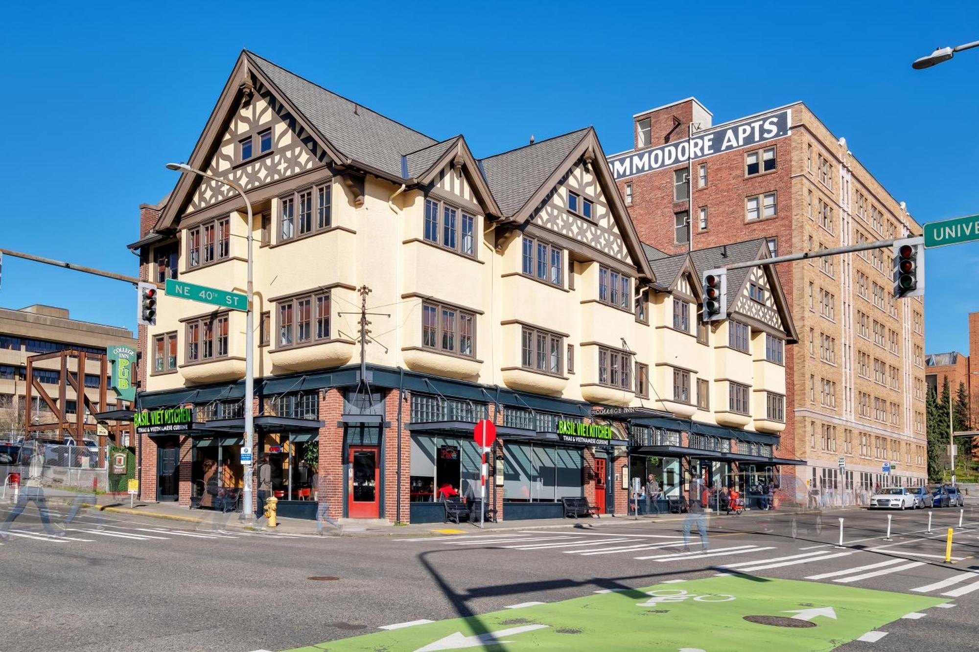 College Inn Hotel Seattle Extérieur photo
